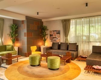 Udaan Olive Hotel & Spa, Pelling - Pelling - Лоббі