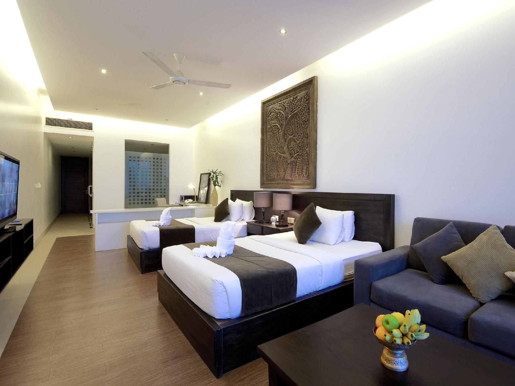 Crystal Blue Boutique Hotel