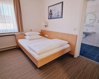 Hotel Garni - Metzingen - Slaapkamer