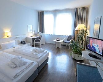 Euro Park Hotel Hennef - Hennef - Schlafzimmer