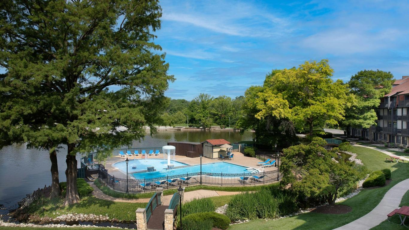 Sheraton Westport Chalet Hotel St. Louis