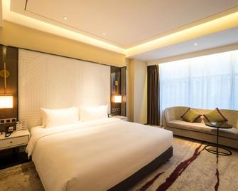 Brandi Hotel - Foshan - Bedroom