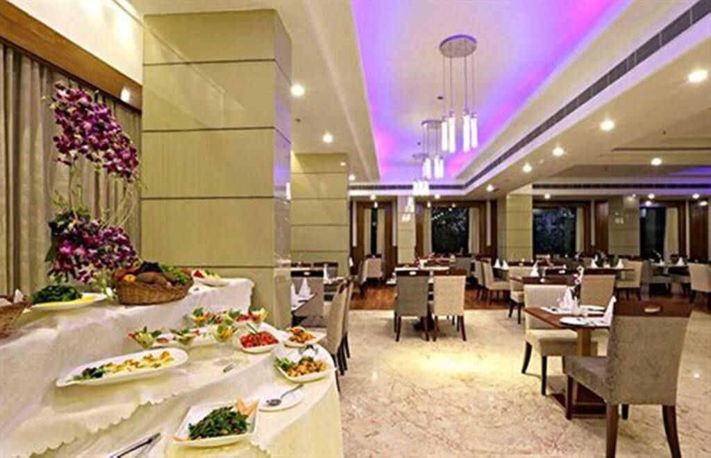 ريجينتا سنترال جال ماهال، جايبور