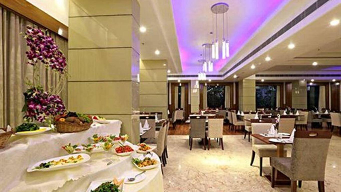 7 Apple Hotel Jal Mahal