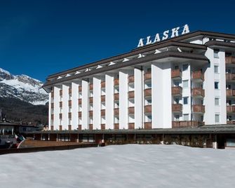 Hotel Alaska Cortina - Cortina d'Ampezzo - Rakennus
