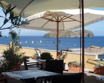 Hotel Villa Iulia - Ventotene - Balcone