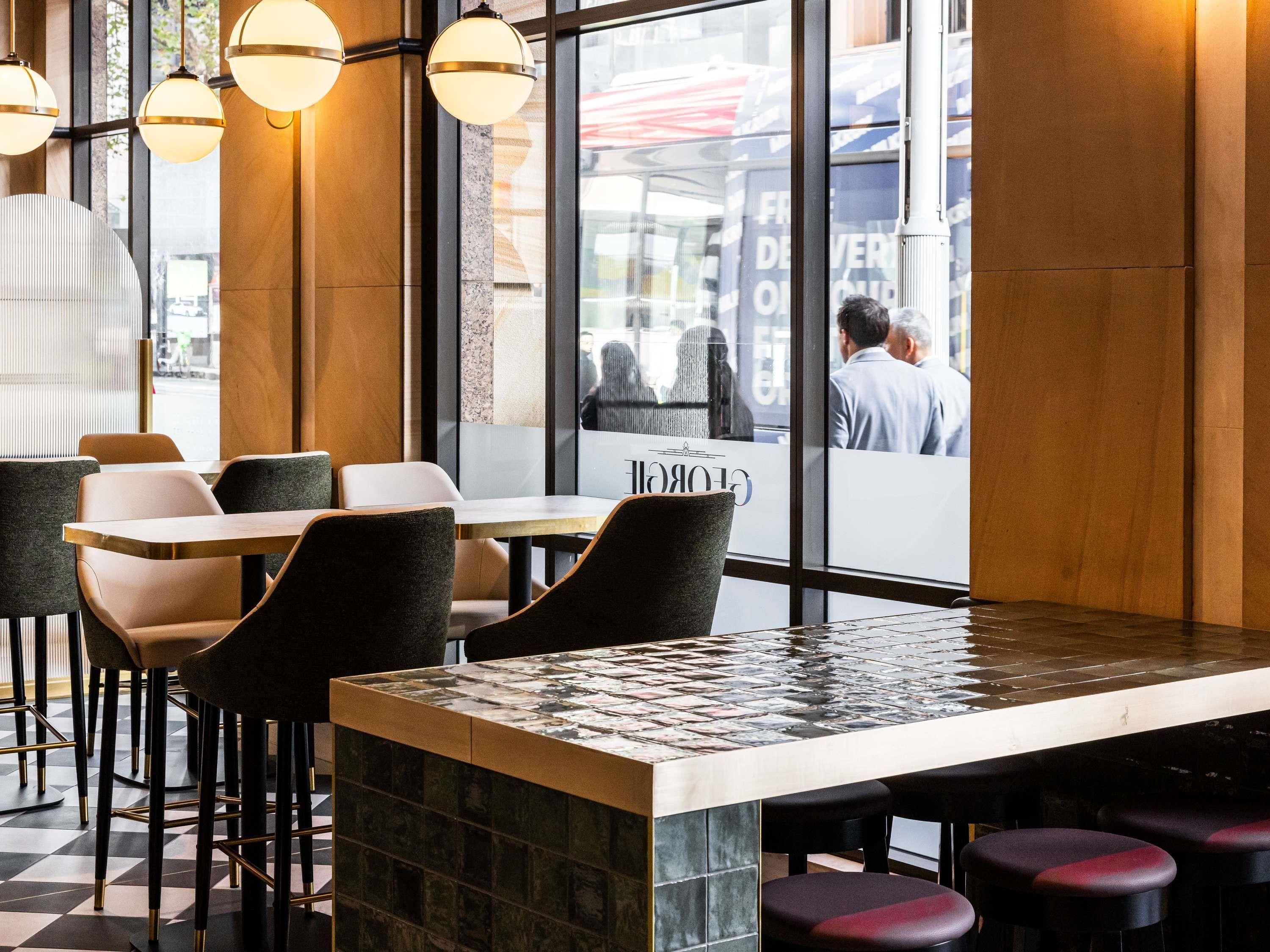 مانترا 2 بوند ستريت - سيدني - مطعم