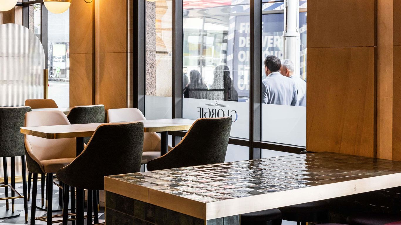 مانترا 2 بوند ستريت