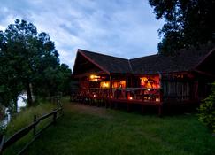 Royal Mara Safari Lodge - Maasai Mara - Building