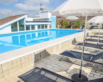 Regal Hotel - Brescia - Pool