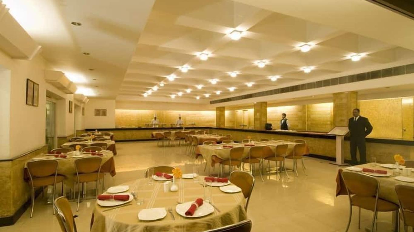 豪華大酒店 - 阿格拉