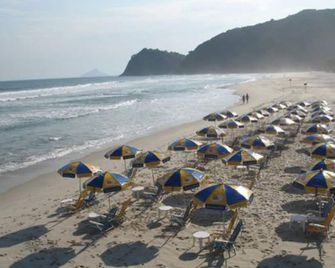 Hotel Camburi Praia - Camburi - Playa