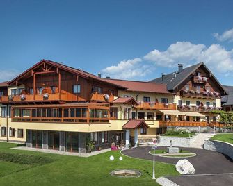 Panorama Hotel Leidingerhof - Mondsee - Edificio