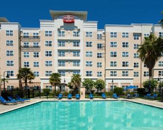 Residence Inn by Marriott Newark Silicon Valley - Newark - Gebäude