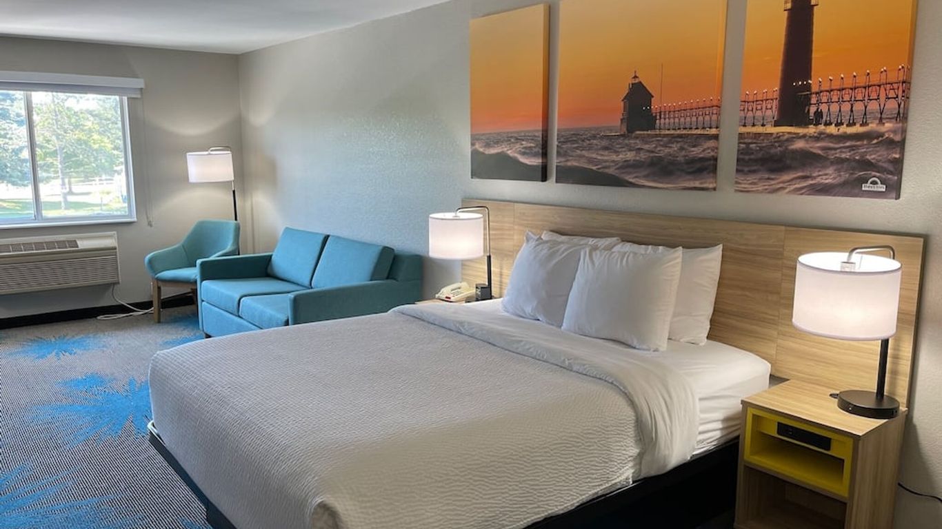 Days Inn by Wyndham Imlay City