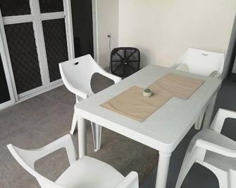 Casita Angela Cozy Getaway: Perfect for Couples #3 - Panglao - Dining room