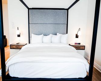 Hotel & Spa Carre Saint-Louis - Montreal - Bedroom
