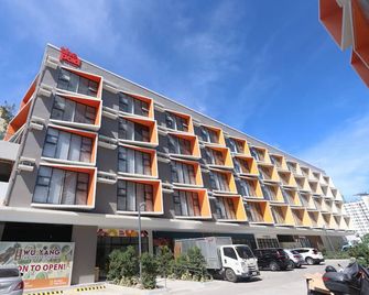 The Pad Co-Living - Cebu City - Building