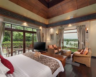 Indra Maya Pool Villas - Teluk Sebong - Phòng ngủ