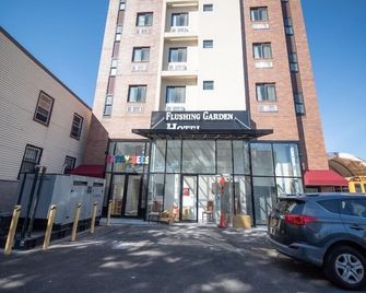 Flushing Garden Hotel - Queens - Building