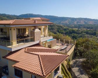 Incomparable: Ocean View Property. Parties & Events Welcomed. - Playa Hermosa - Edificio