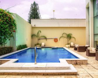 Intercity Hotels San Pedro Sula - סן פדרו סולה - בריכה