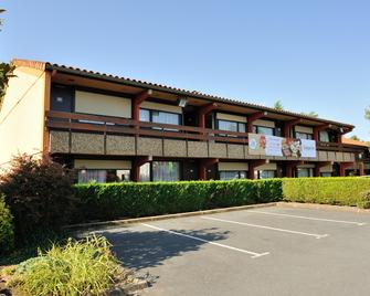 Campanile Cholet - Cholet - Rakennus
