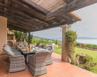 Villa Mimosa by Interhome - Porto Rafael - Patio