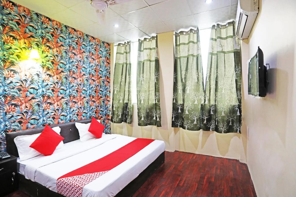 Hotel Platinum inn - Faridabad