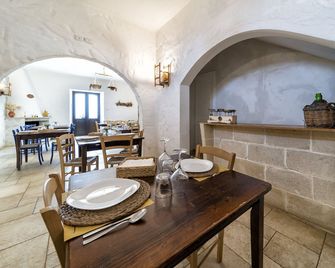 Tenuta del Grillaio - Acquaviva delle Fonti - Comedor