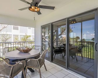 South Seas Beach Villa 2428 - קאפטיבה - מרפסת