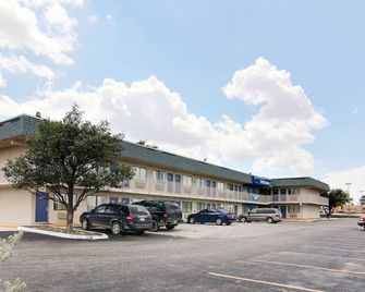 Motel 6 Fort Stockton, TX - Fort Stockton - Edificio