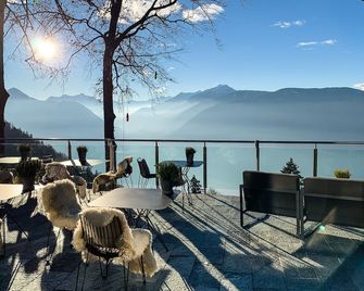 Miramonti Boutique Hotel - מראנו - מרפסת