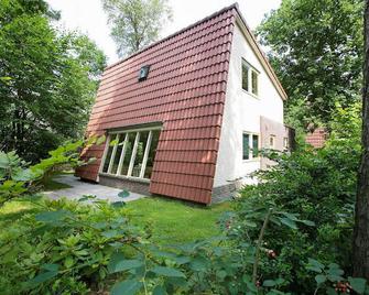 Bungalowpark Hoenderloo - Hoenderloo - Gebäude