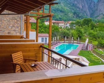 Irene's Resort - Loutraki - Balkon