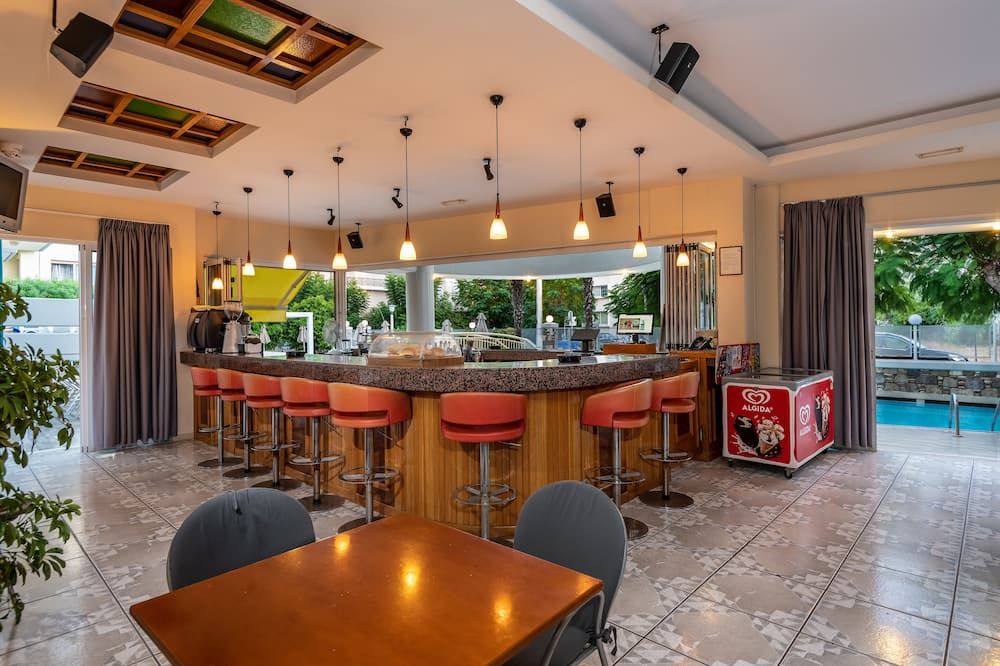 Angela - Kos - Bar