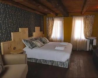 Casetta Al Ponte - Cison di Valmarino - Bedroom