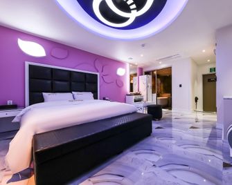 Jincheon Luxury Motel - Jincheon - Habitación