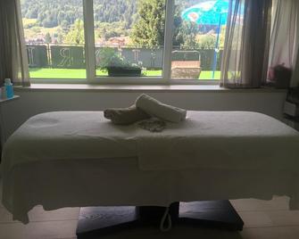 Hotel Pavone - Andalo - Schlafzimmer