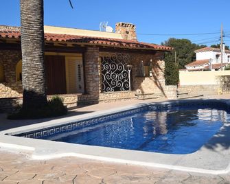 Beautiful Villa With Private Garden And Pool - Mont-roig del Camp - Piscine
