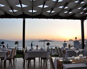 Small Beach Hotel - Turgutreis - Restaurant