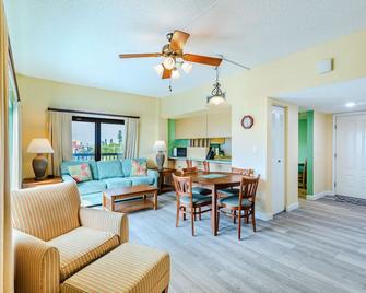 All Seasons Vacation Resort by Libertè - Madeira Beach - Salon