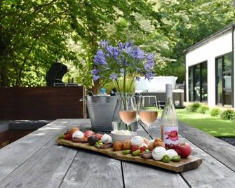 Bridle Path Retreat - Modern Private Luxury - 基督城 - 天井