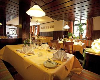 Hotel Restaurant Lamm Hebsack - Winterbach - Restaurant