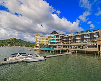 Two Seasons Coron Bayside Hotel - Coron - Edifici