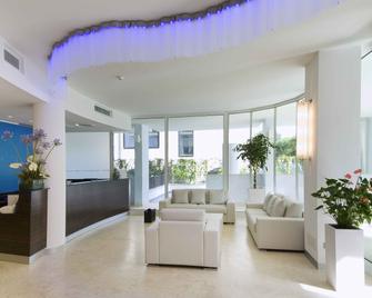 Mercure Rimini Lungomare - רימיני - לובי