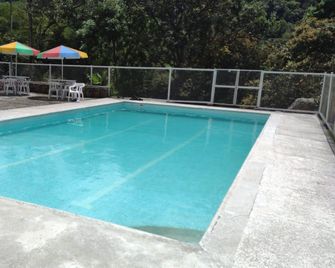 Finca Hotel San Jorge Centro De Convenciones - Sasaima - Zwembad