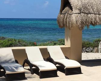Costa Maya Villas Luxury Condos - Majahual - Balcón