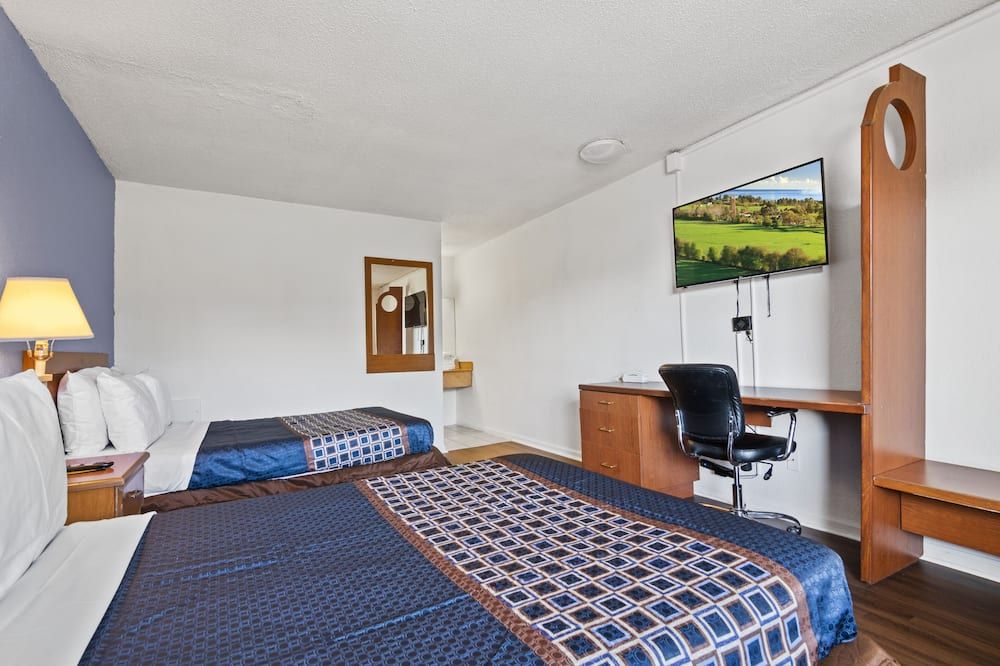 Economy Lodge Portsmouth - Portsmouth - Bedroom