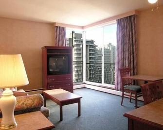 Tropicana Suite Hotel - Vancouver - Pokój dzienny